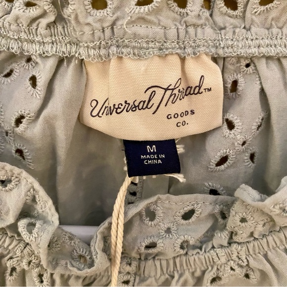 NWT Spring Top - Picture 3 of 4